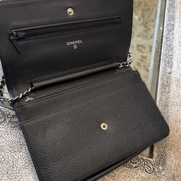 Chanel Black Caviar Leather Wallet on Chain - Picture 3 of 8